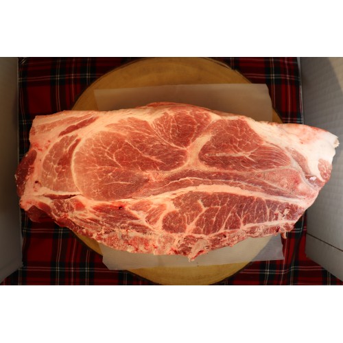 Bone in Berkshire shoulder roast